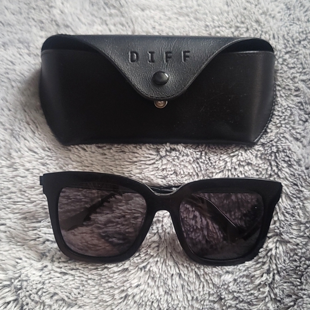 Diff eyewear BELLA sunglasses